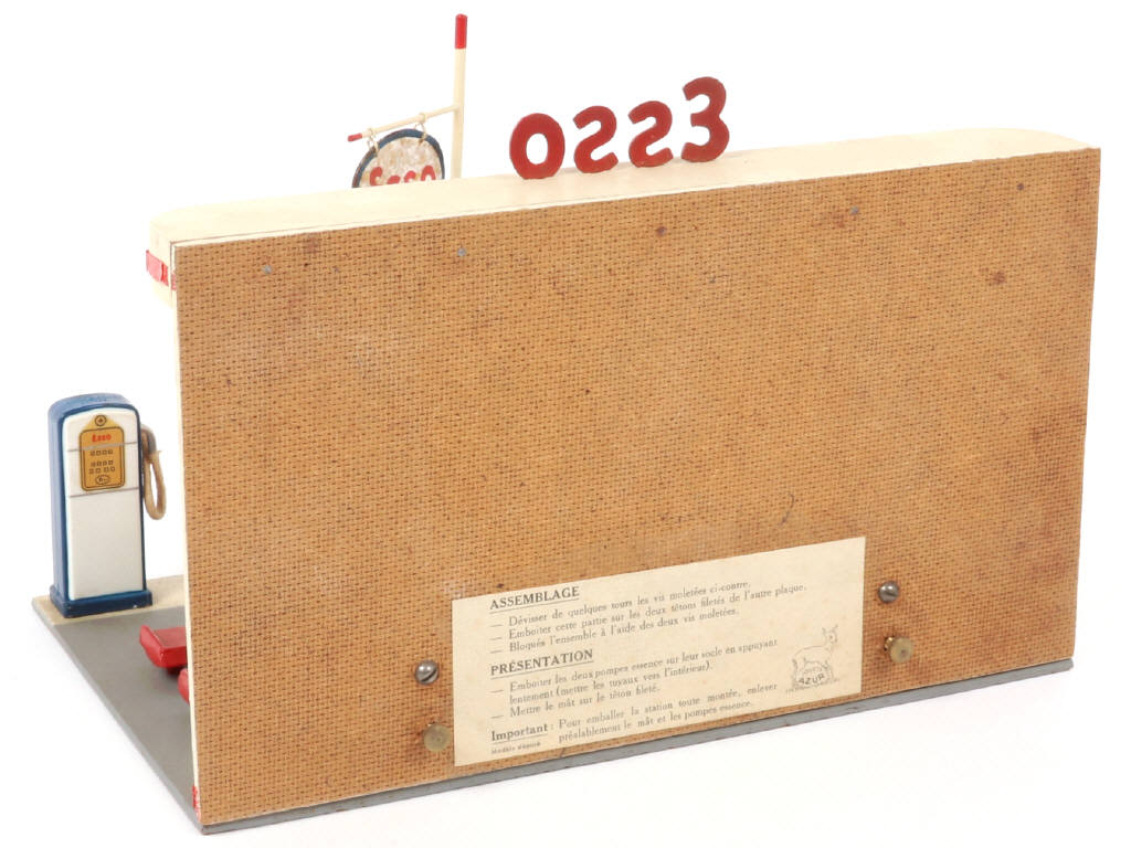 Lot 30 - JOUETS AZUR (FRANCE) (1)
