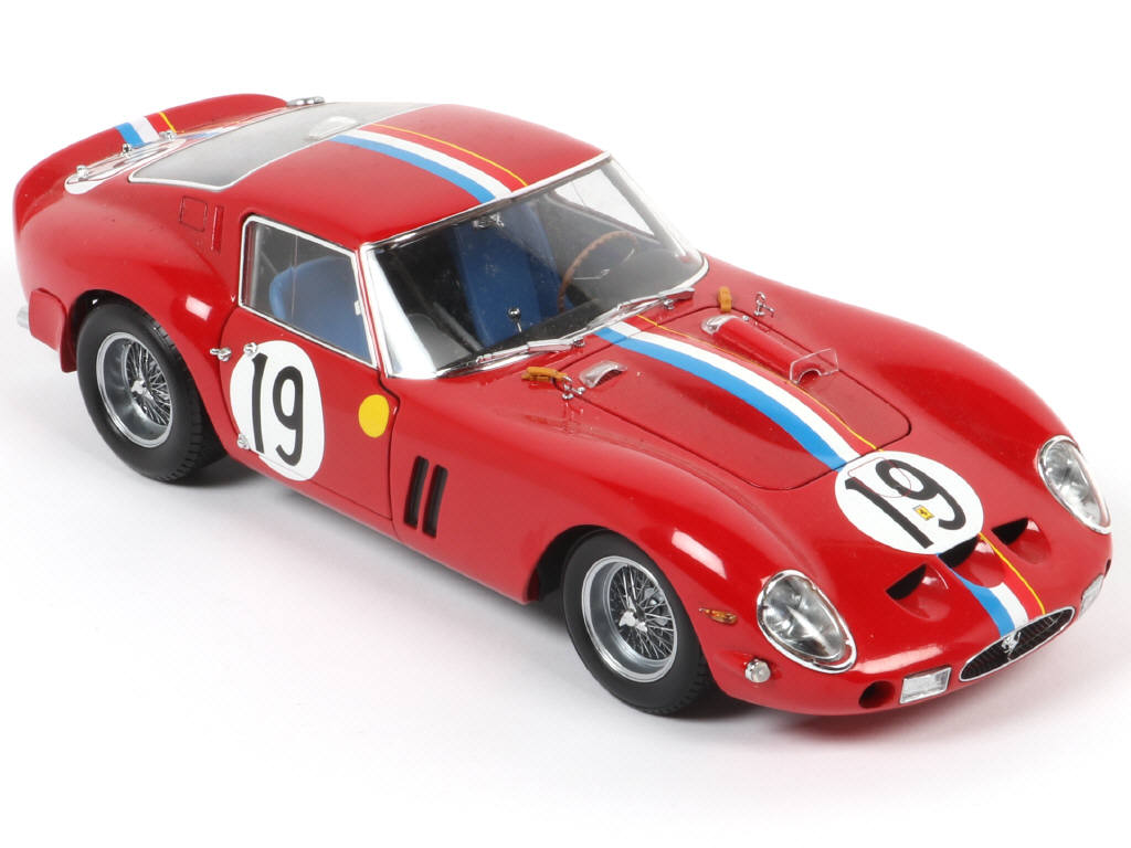 Lot 116 - KYOSHO (JAPON) (1)