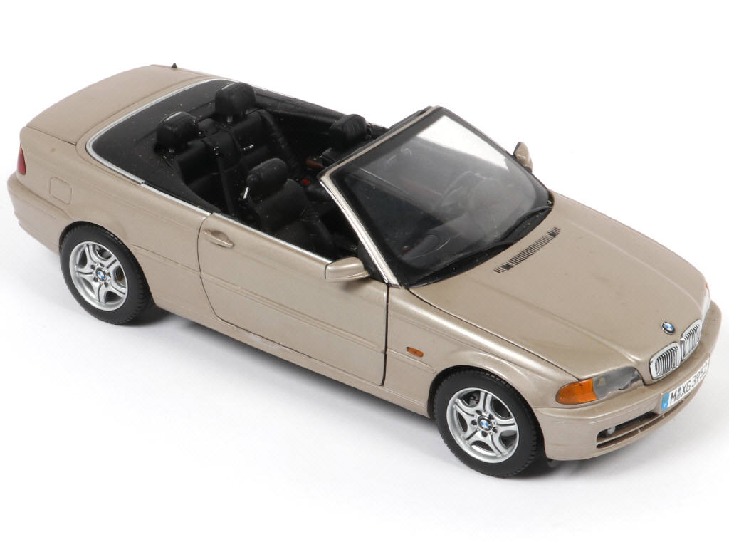 Lot 105 - KYOSHO (JAPON) (1)