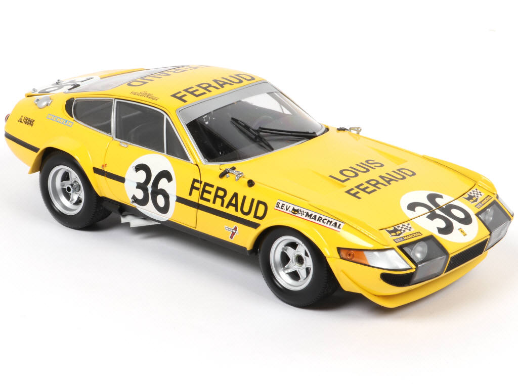 Lot 106 - KYOSHO (JAPON) (1)