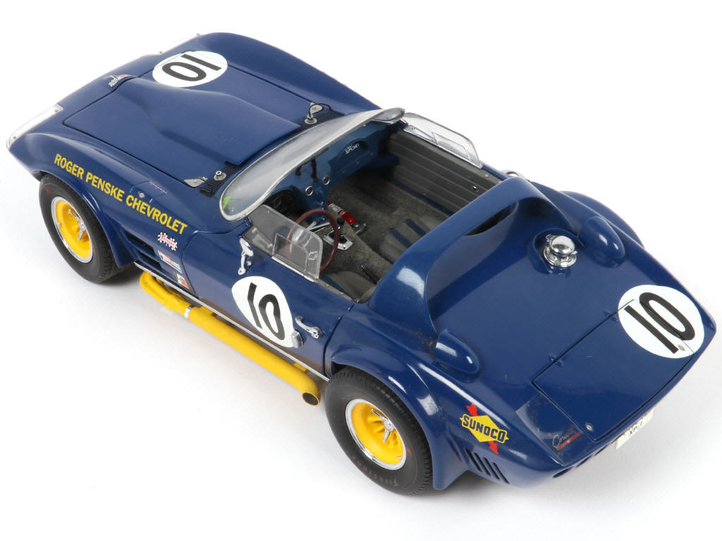 Lot 134 - EXOTO (USA) (1)
