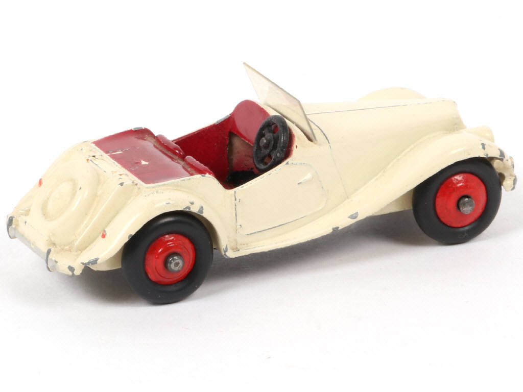 Lot 23 - DINKY TOYS (GB) (1)