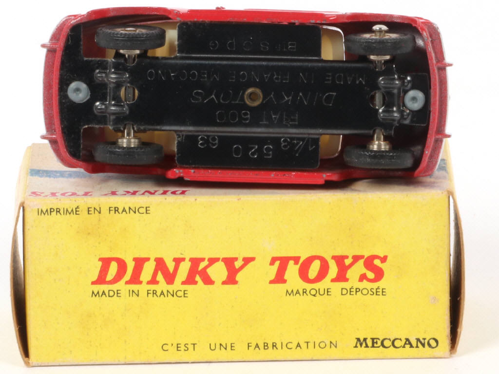 Lot 174 - DINKY TOYS (FRANCE) (1)