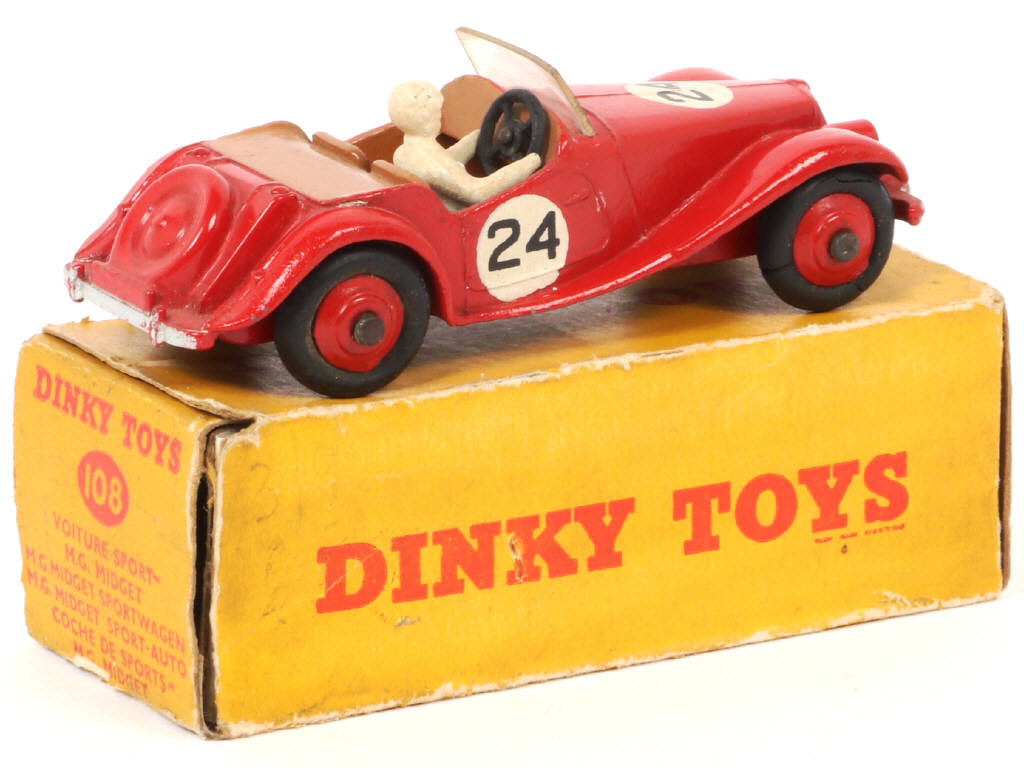 Lot 87 - DINKY TOYS (GB) (1)