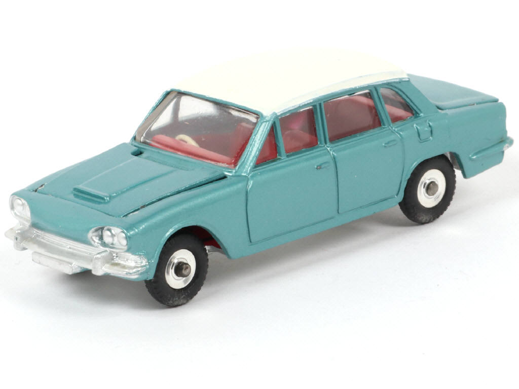Lot 25 - DINKY TOYS (GB) (1)