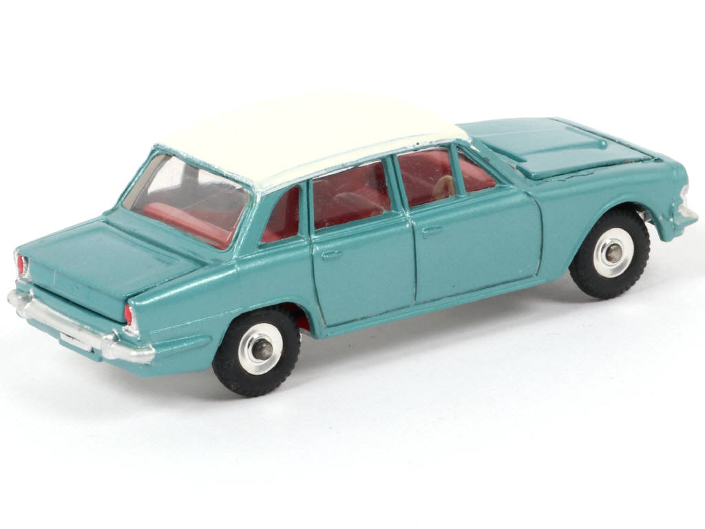 Lot 25 - DINKY TOYS (GB) (1)