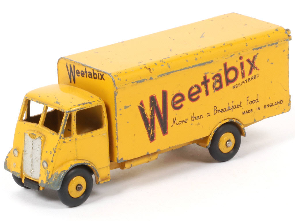 Lot 77 - DINKY TOYS (GB) (1)