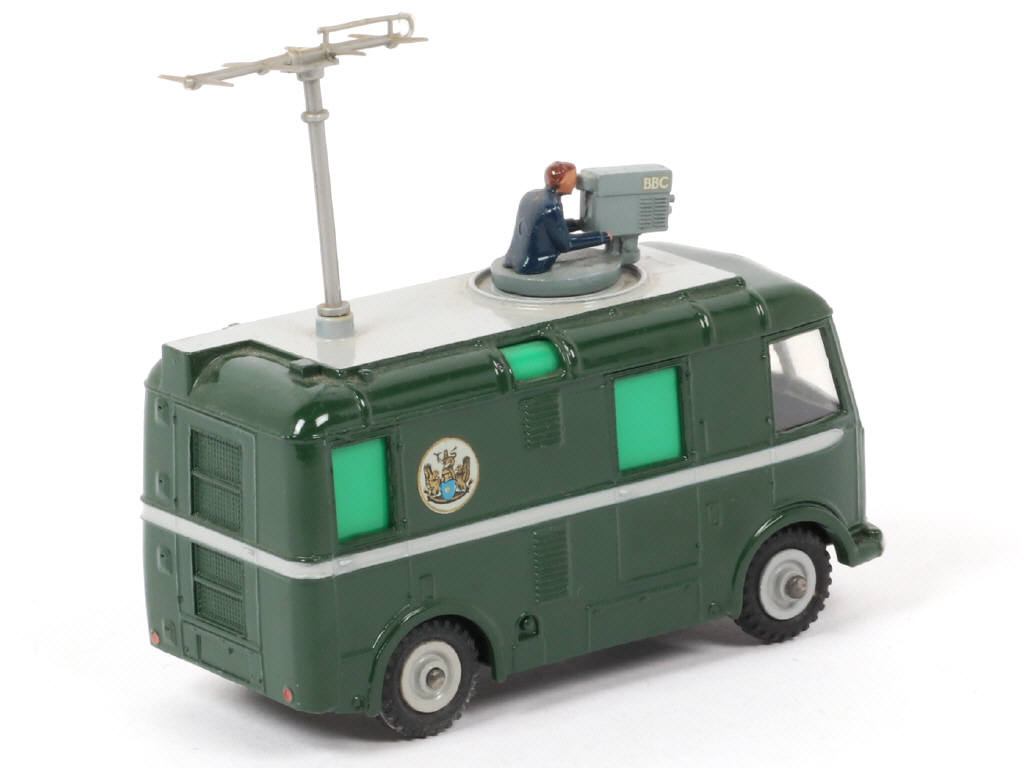 Lot 82 - DINKY TOYS (GB) (1)