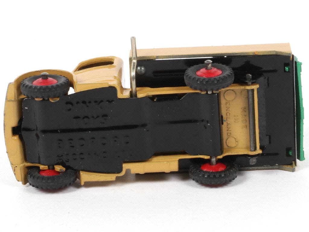 Lot 73 - DINKY TOYS (GB) (1)
