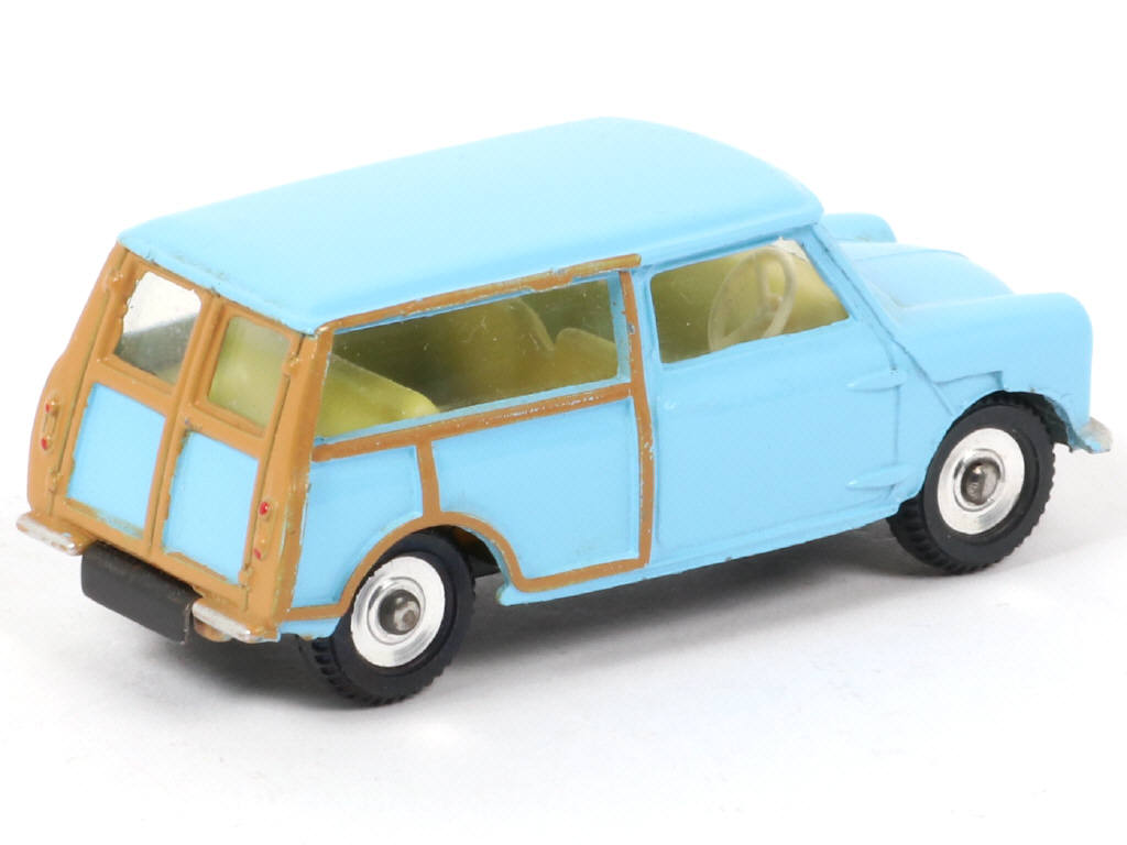 Lot 47 - DINKY TOYS (GB) (1)