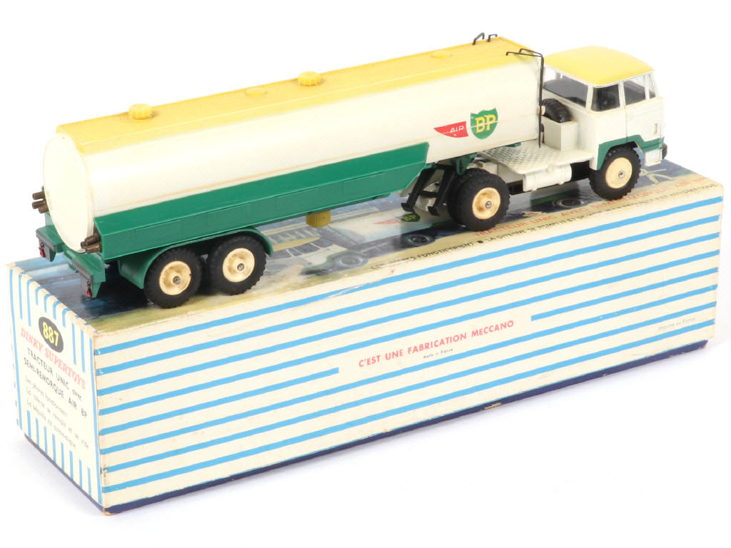 Lot 200 - DINKY TOYS (FRANCE) (1)