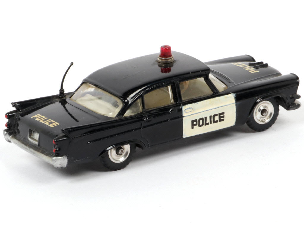 Lot 48 - DINKY TOYS (GB) (1)