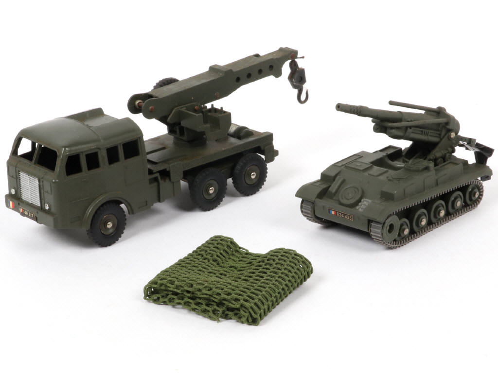 Lot 205 - DINKY TOYS (FRANCE) (2)
