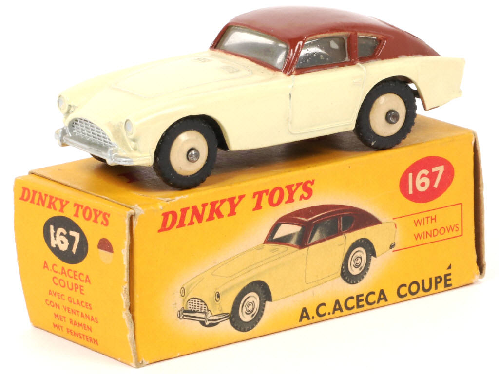 Lot 92 - DINKY TOYS (GB) (1)