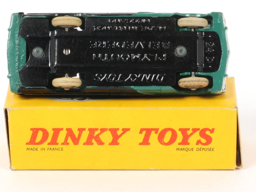 Lot 147 - DINKY TOYS (FRANCE) (1)