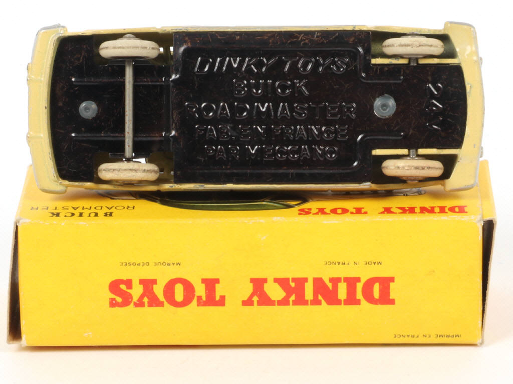 Lot 159 - DINKY TOYS (FRANCE) (1)