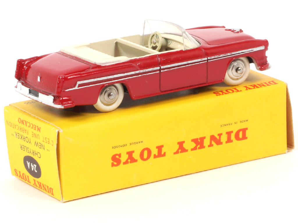 Lot 144 - DINKY TOYS (FRANCE) (1)