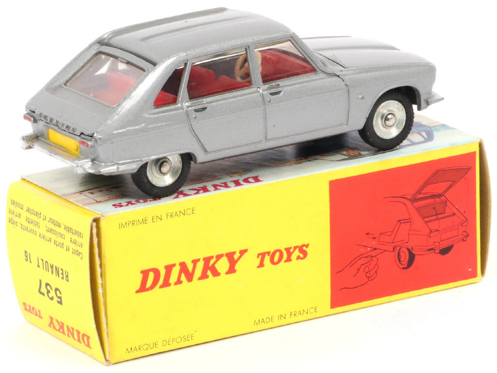 Lot 179 - DINKY TOYS (FRANCE) (1)