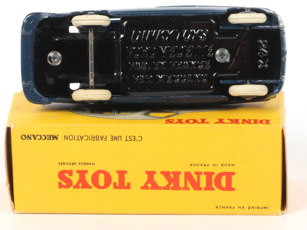 Lot 160 - DINKY TOYS (FRANCE) (1)