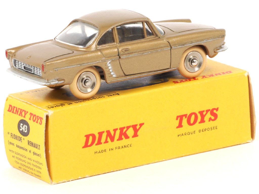 Lot 182 - DINKY TOYS (FRANCE) (1)