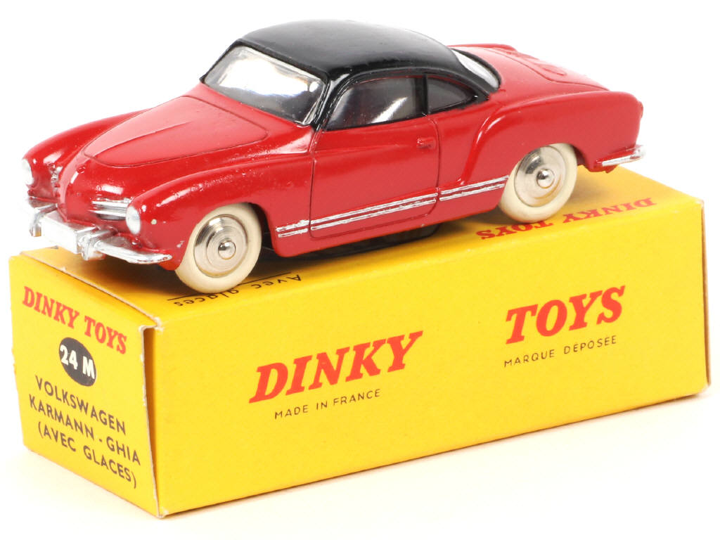 Lot 154 - DINKY TOYS (FRANCE) (1)