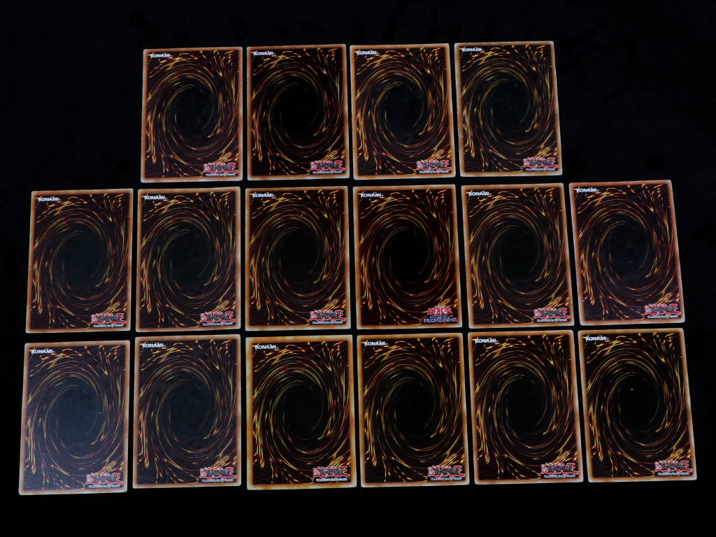 Lot 81 - KONAMI YU-GI-OH (JAPON) (16)