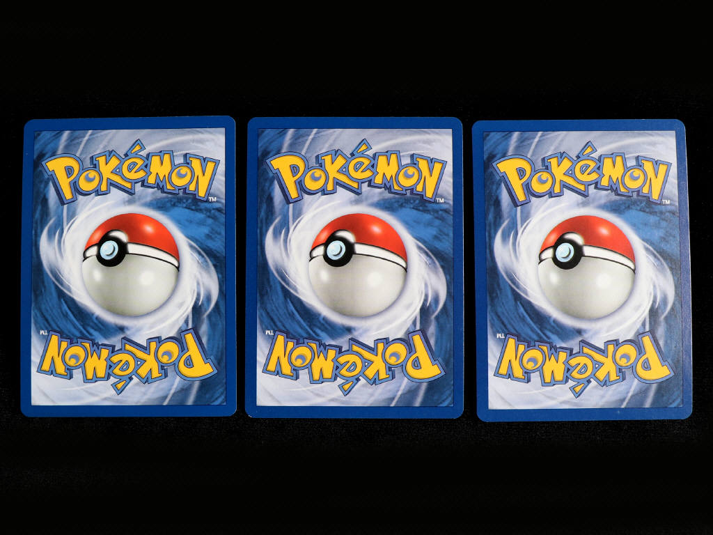 Lot 14 - POKEMON COMPANY (FRANCE) (3)