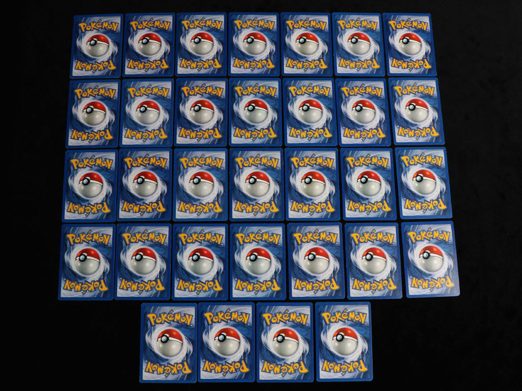 Lot 49 - POKEMON COMPANY (FRANCE) (32)