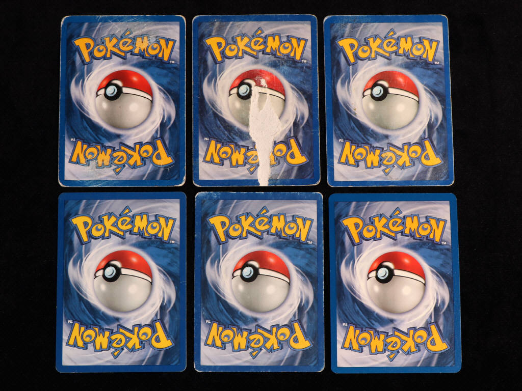 Lot 60 - POKEMON COMPANY (6)