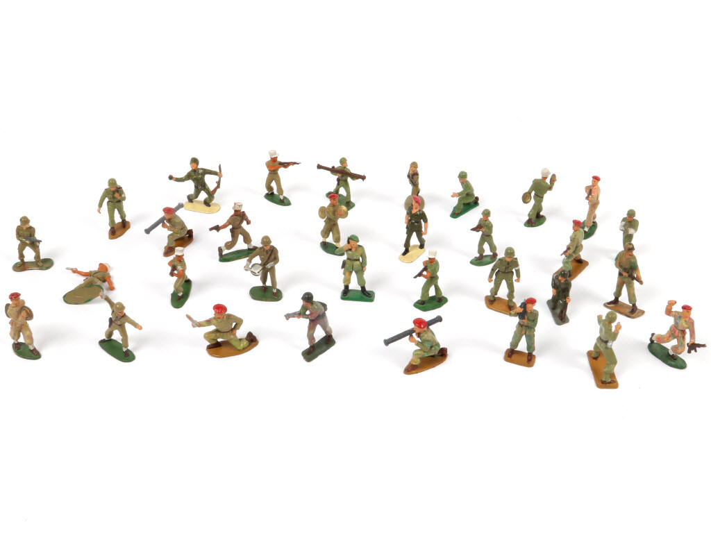 Lot 8 - STARLUX (FRANCE) (31)