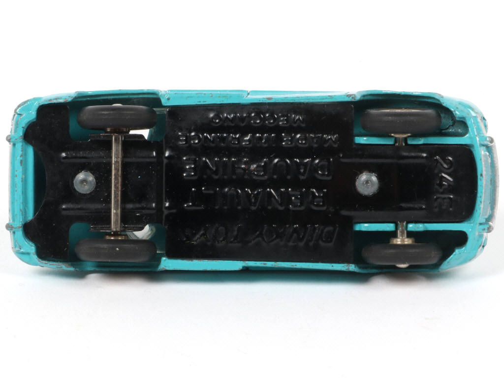 Lot 134 - DINKY TOYS (FRANCE) (1)