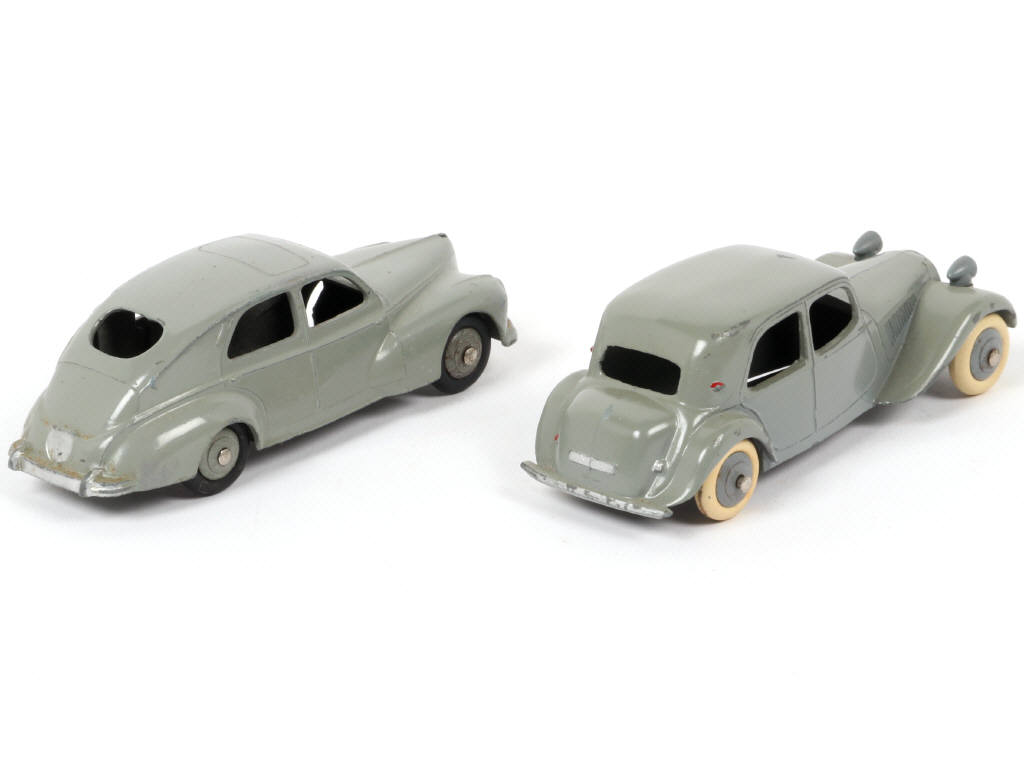 Lot 224 - DINKY TOYS (FRANCE) (2)