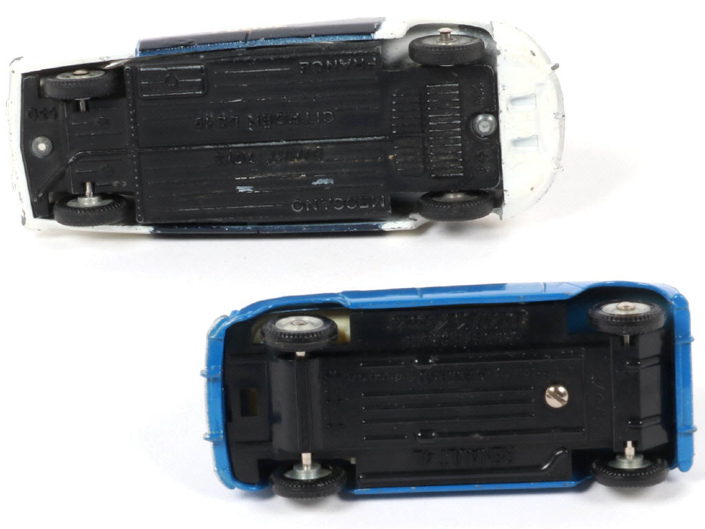 Lot 219 - DINKY TOYS (FRANCE) (2)