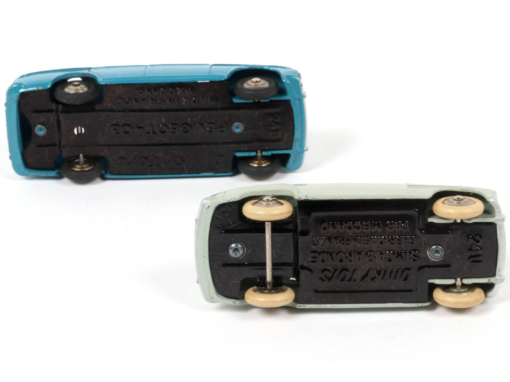 Lot 216 - DINKY TOYS (FRANCE) (2)