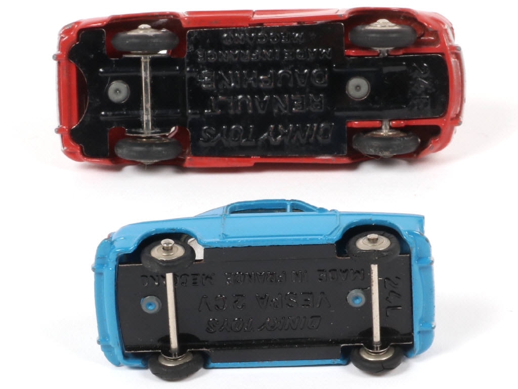 Lot 220 - DINKY TOYS (FRANCE) (2)