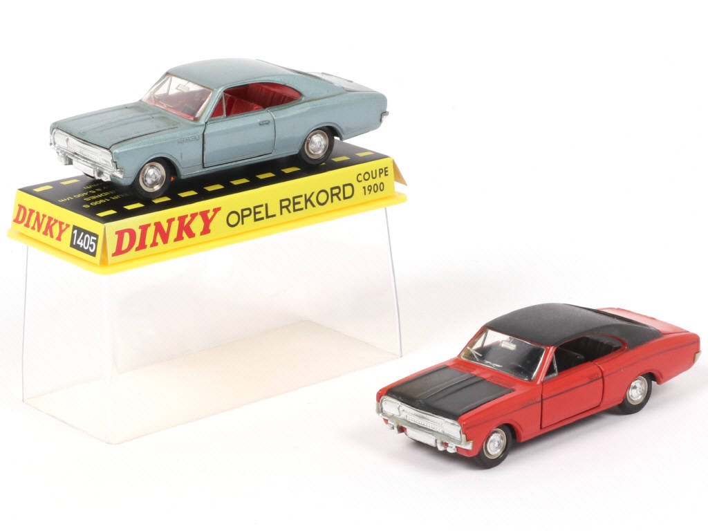 Lot 229 - DINKY TOYS (FRANCE) (2)