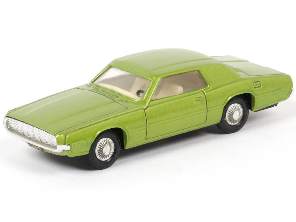 Lot 152 - DINKY TOYS (FRANCE) (1)