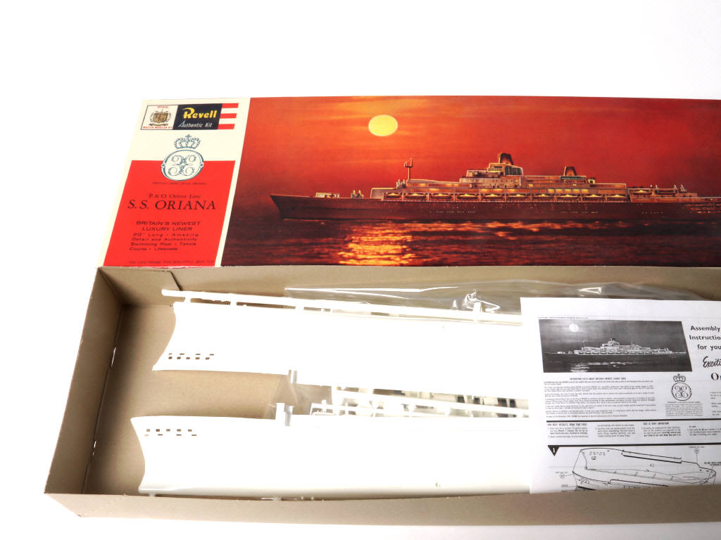 Lot 49 - REVELL (USA) (7)