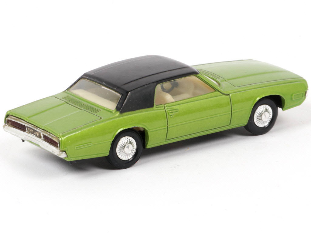 Lot 148 - DINKY TOYS (FRANCE) (1)