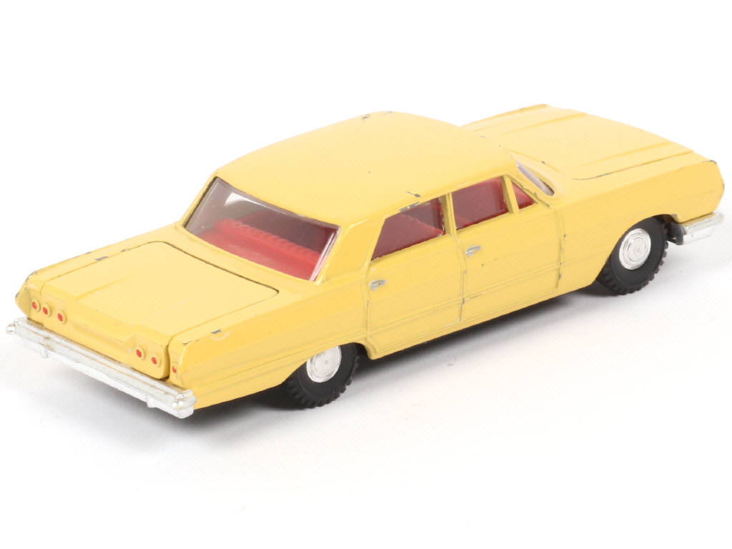 Lot 69 - DINKY TOYS (GB) (1)