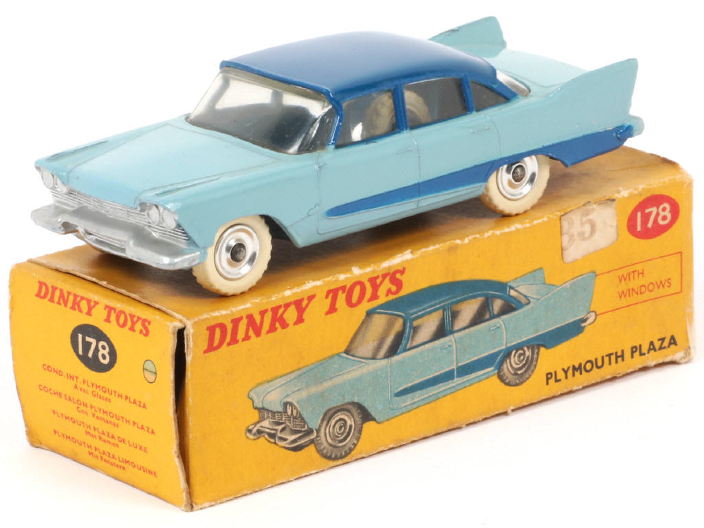 Lot 87 - DINKY TOYS (GB) (1)