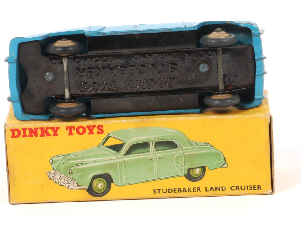 Lot 84 - DINKY TOYS (GB) (1)