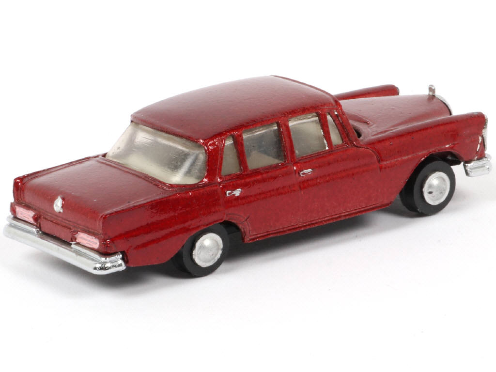 Lot 54 - NICKYTOYS (INDE) (1)