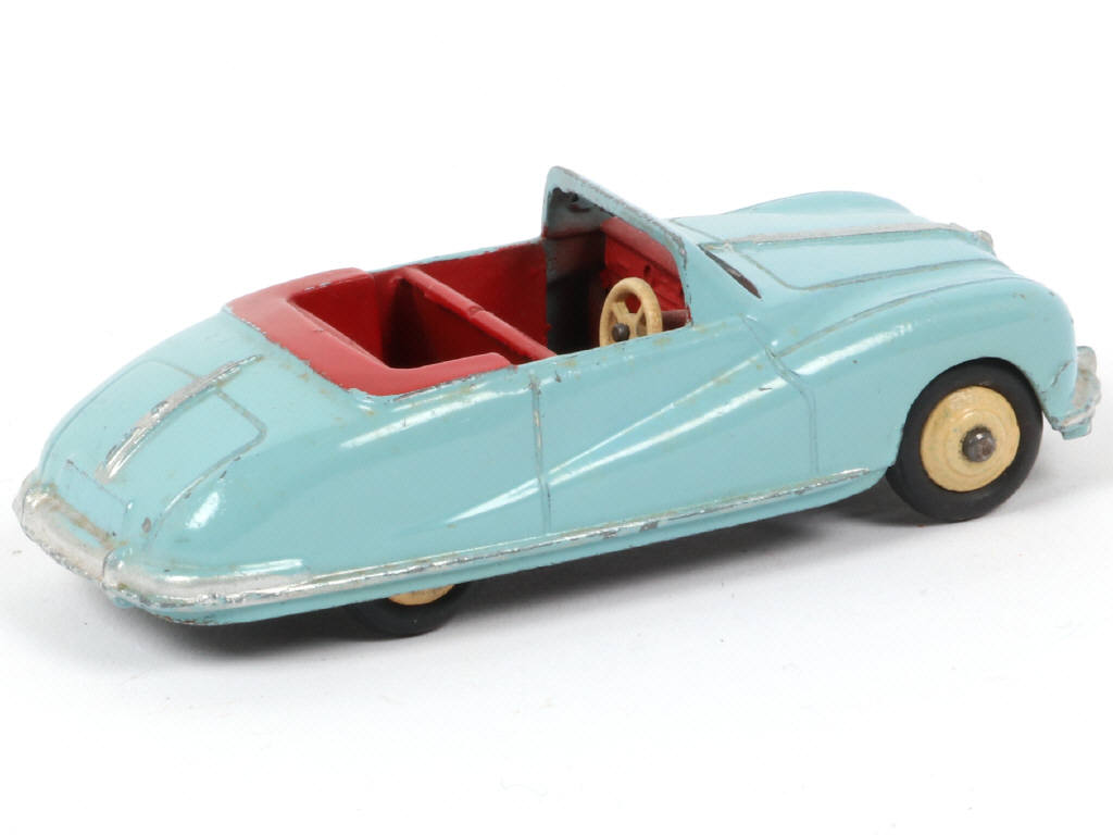 Lot 60 - DINKY TOYS (GB) (1)