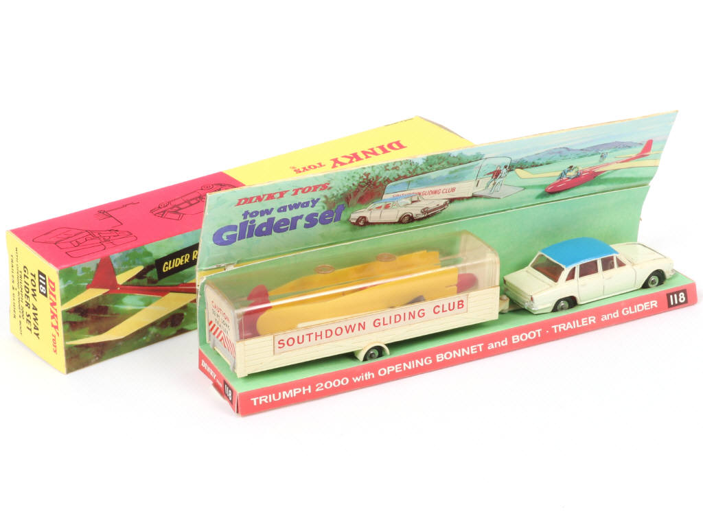 Lot 90 - DINKY TOYS (GB) (1)