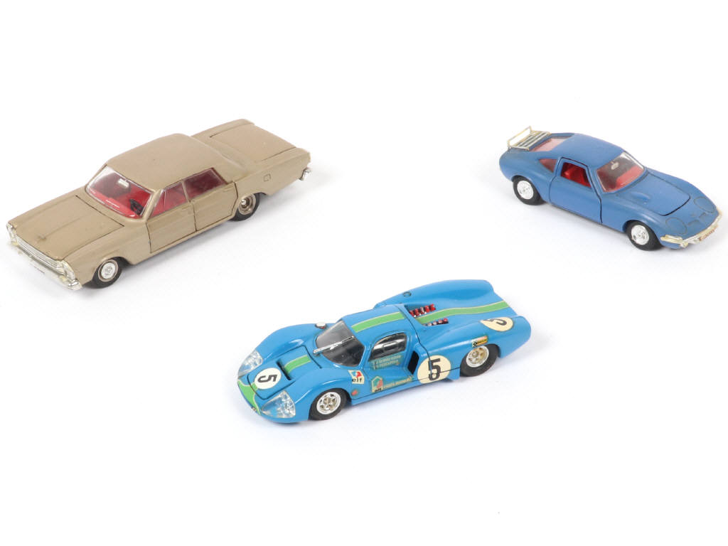 Lot 204 - DINKY TOYS (FRANCE) (3)