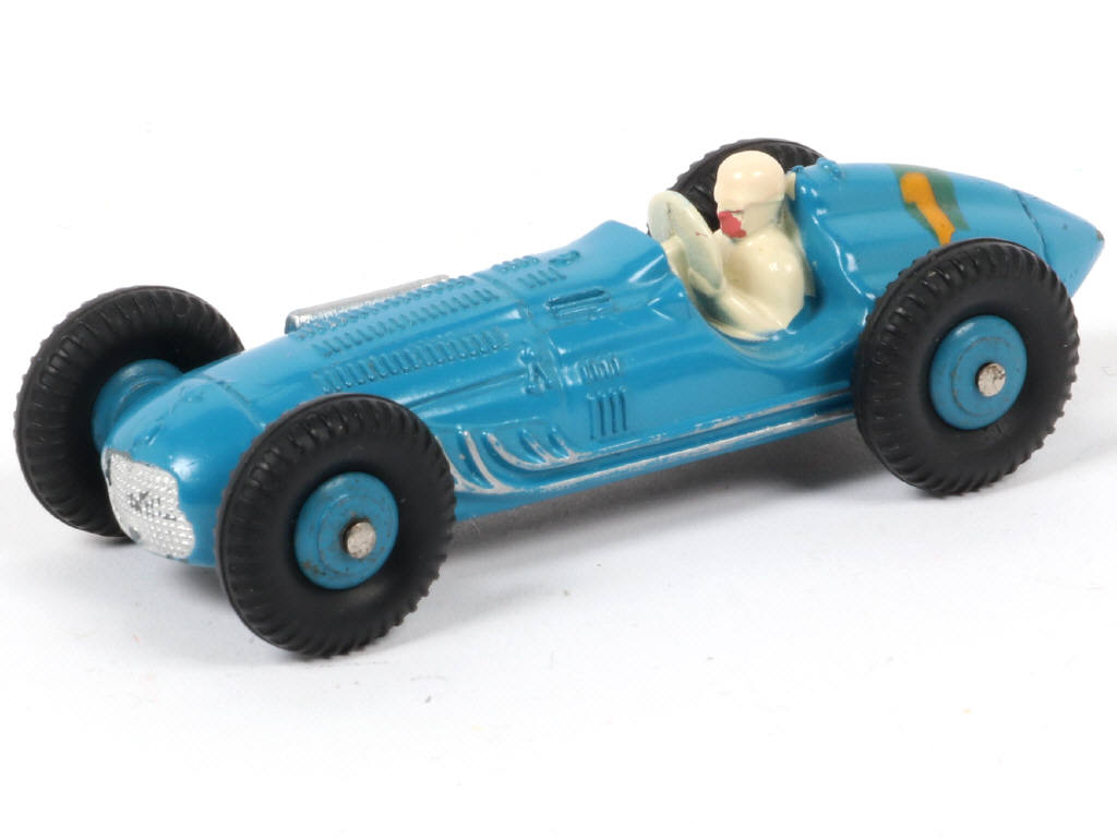Lot 143 - DINKY TOYS (FRANCE) (1)