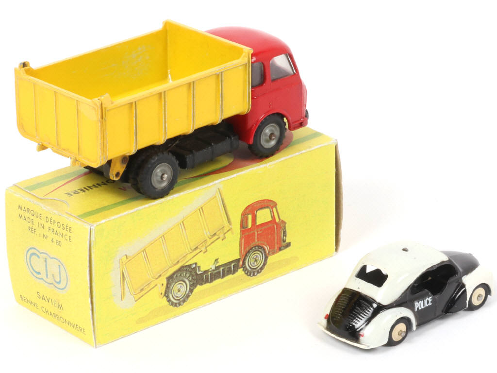 Lot 32 - C.I.J. (FRANCE) (2)