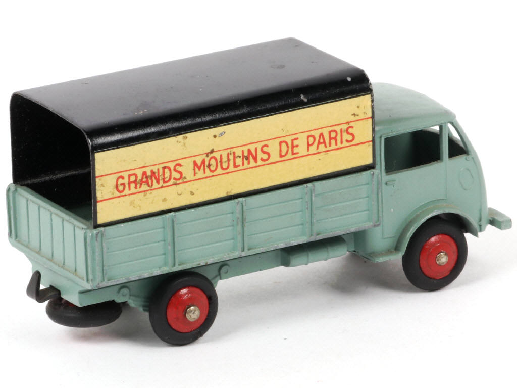 Lot 98 - DINKY TOYS (FRANCE) (1)