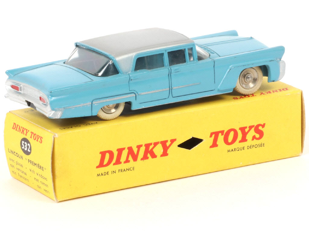 Lot 95 - DINKY TOYS (FRANCE) (1)